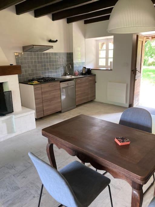 Vakantiehuis La Poire, Op Landgoed Aan De Dordogne Prudhomat Экстерьер фото